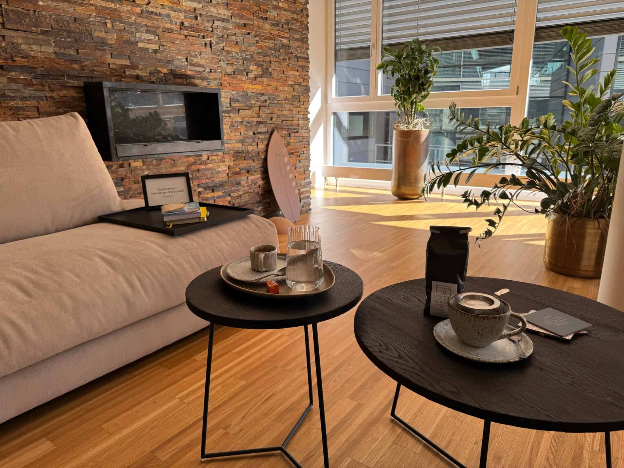 Recovery Lounge mit Barista-Kaffee bei magic places Sursee